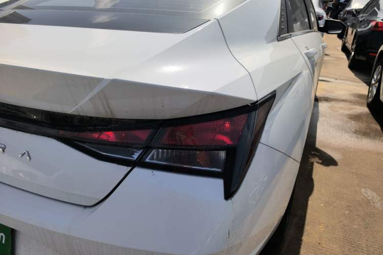 Used Hyundai Elantra 2022 1.5L CVT GLX Elite Edition Exterior 3