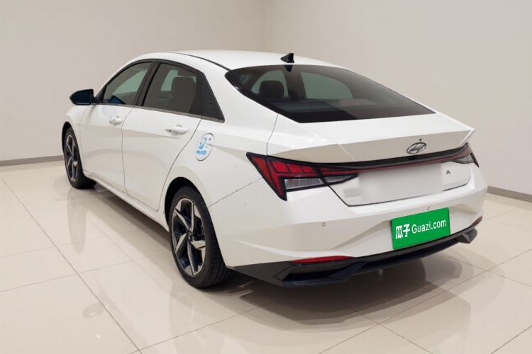 Used Hyundai Elantra 2022 1.5L CVT LUX Prestige Edition Exterior 3