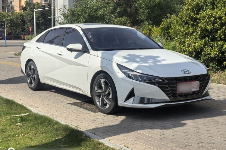 Used Hyundai Elantra 2022 1.5L CVT GLX Elite Edition Exterior 4