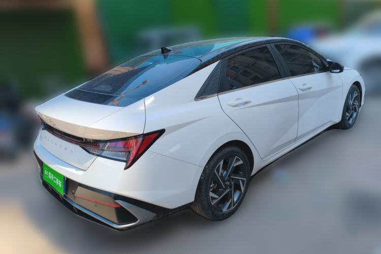 Used Hyundai Elantra 2022 1.5L CVT TOP Flagship Edition Exterior 5