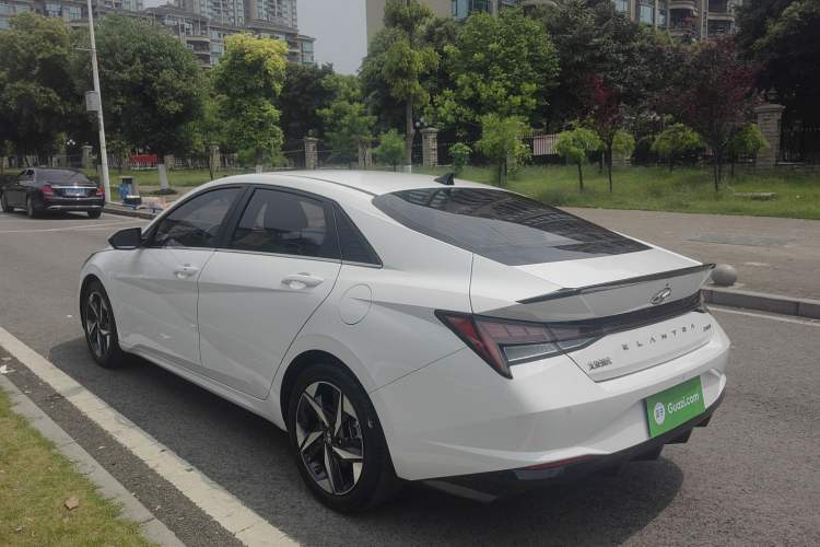 Used Hyundai Elantra 2022 240TGDi DCT LUX Prestige Edition Exterior 5