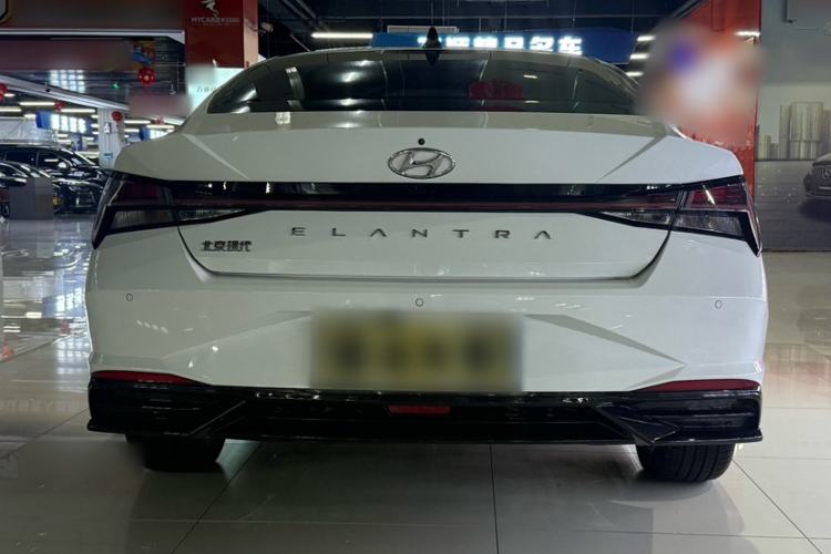 Used Hyundai Elantra 2022 1.5L CVT LUX Prestige Edition Exterior 6