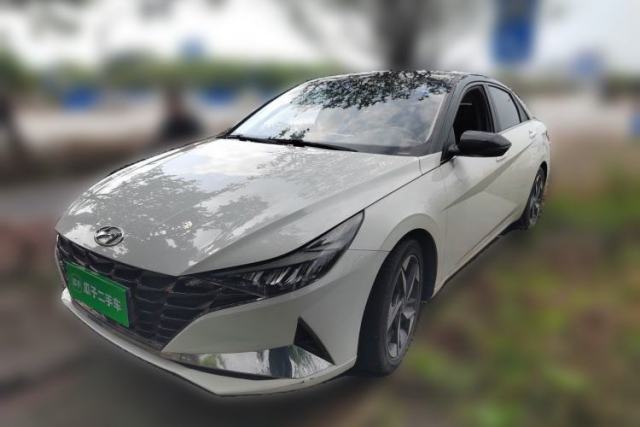 Used Hyundai Elantra 2022 1.5L CVT LUX Prestige Edition