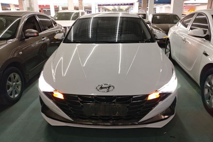 Used Hyundai Elantra 2022 1.5L CVT GLX Elite Edition Front