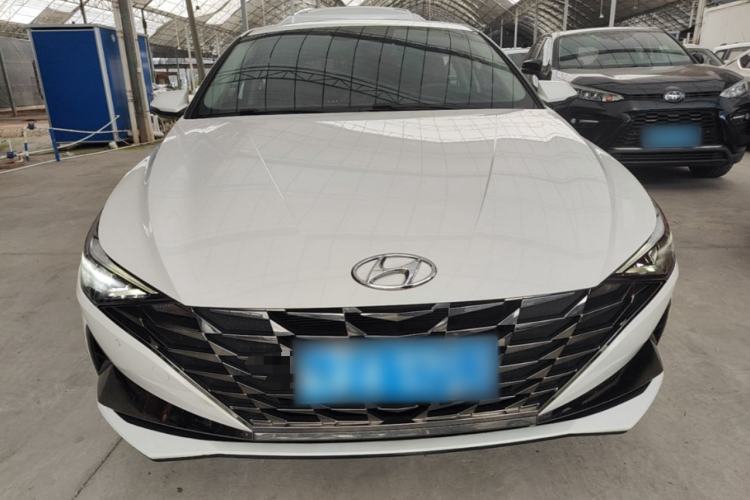 Used Hyundai Elantra 2022 1.5L CVT GLX Elite Edition Front