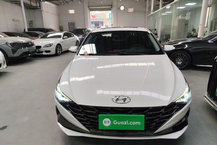 Used Hyundai Elantra 2022 1.5L CVT LUX Prestige Edition Front