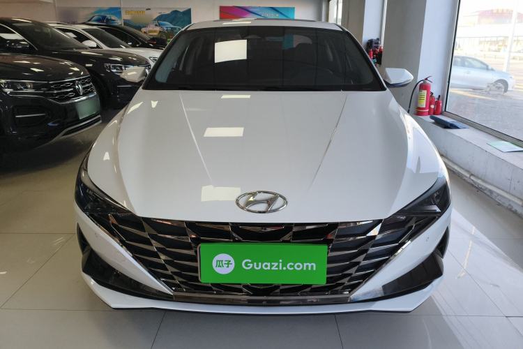 Used Hyundai Elantra 2022 1.5L CVT LUX Prestige Edition Front