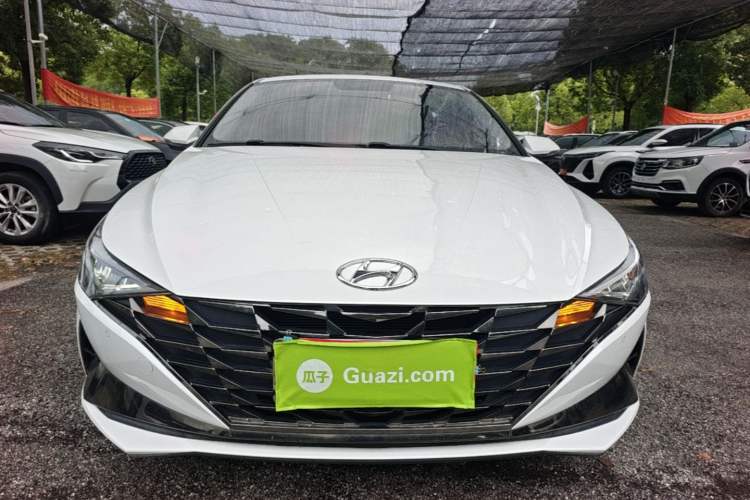 Used Hyundai Elantra 2022 1.5L CVT GLX Elite Edition Front