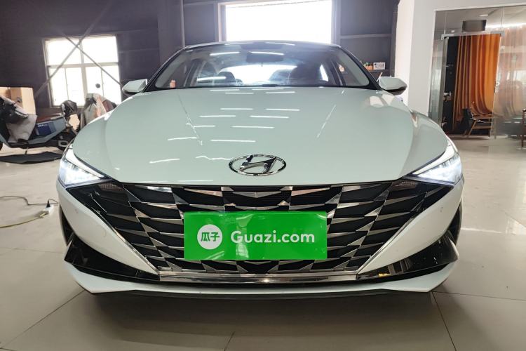 Used Hyundai Elantra 2022 1.5L CVT GLX Elite Edition Front