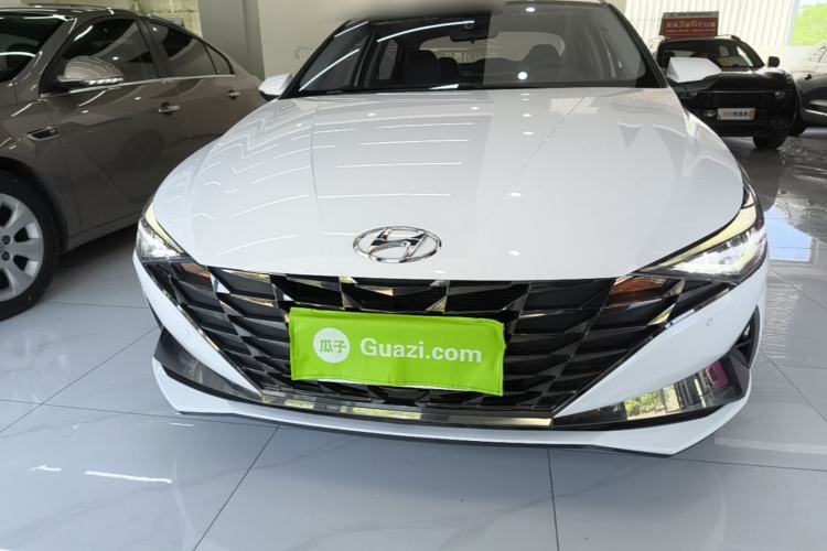 Used Hyundai Elantra 2022 1.5L CVT LUX Prestige Edition Front
