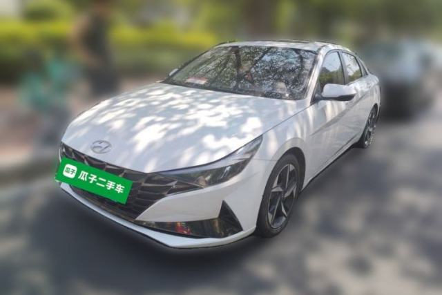 Used Hyundai Elantra 2022 1.5L CVT LUX Prestige Edition