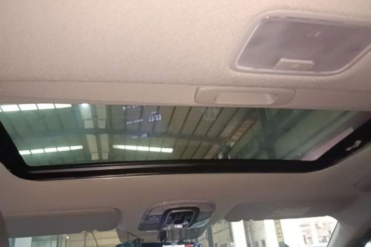 Used Hyundai Elantra 2022 1.5L CVT GLX Elite Edition Headliner