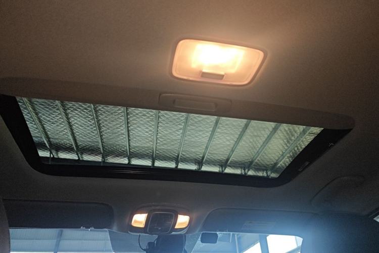 Used Hyundai Elantra 2022 1.5L CVT LUX Prestige Edition Headliner