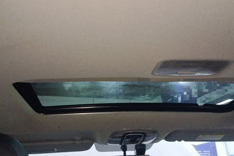 Used Hyundai Elantra 2022 1.5L CVT GLX Elite Edition Headliner