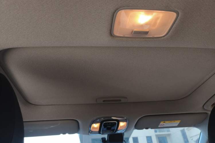 Used Hyundai Elantra 2022 1.5L CVT TOP Flagship Edition Headliner