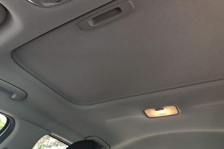 Used Hyundai Elantra 2022 1.5L CVT LUX Prestige Edition Headliner