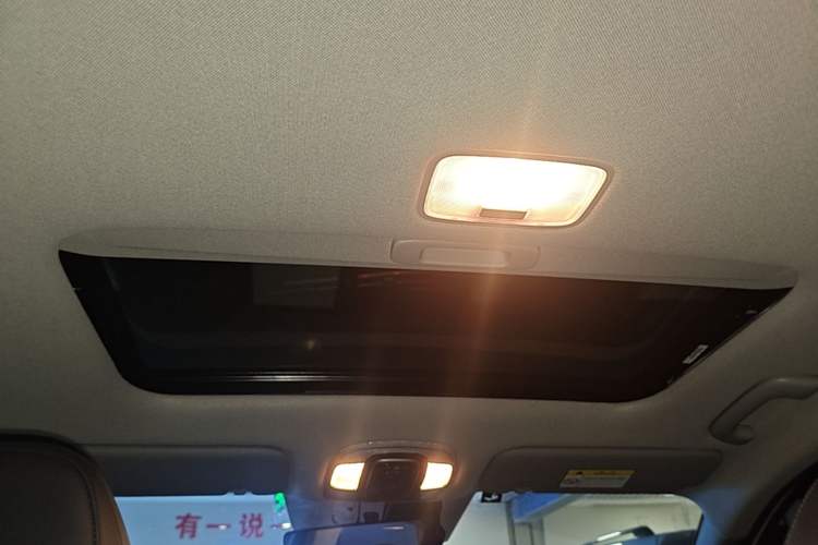 Used Hyundai Elantra 2022 1.5L CVT LUX Prestige Edition Headliner