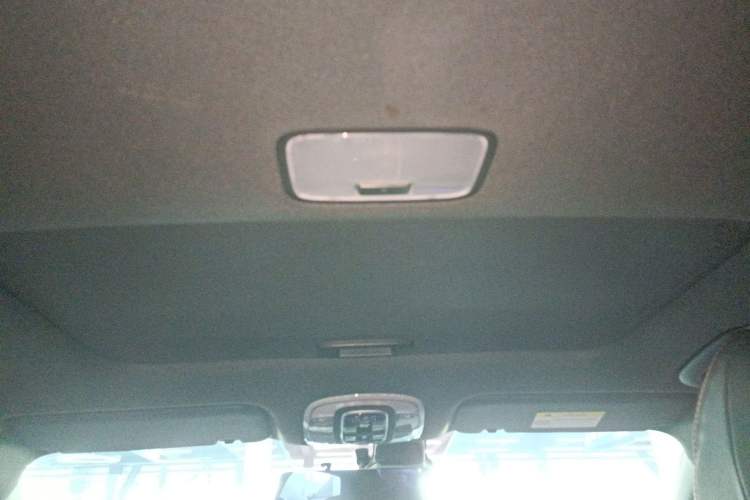 Used Hyundai Elantra 2022 1.5L CVT 20th Anniversary Edition Headliner