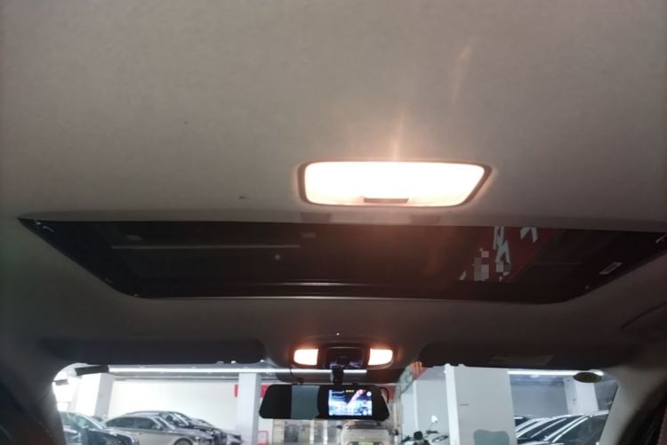 Used Hyundai Elantra 2022 1.5L CVT GLX Elite Edition Headliner