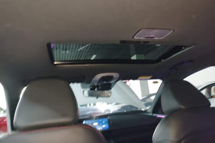 Used Hyundai Elantra 2022 240TGDi DCT LUX Prestige Edition Headliner