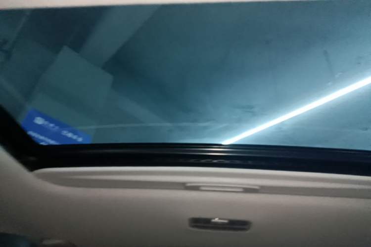 Used Hyundai Elantra 2022 1.5L CVT LUX Prestige Edition Headliner