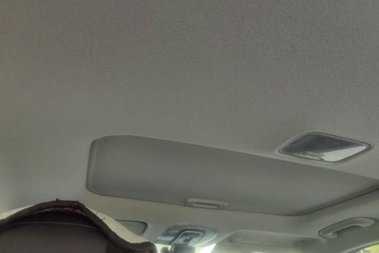 Used Hyundai Elantra 2022 1.5L CVT LUX Prestige Edition Headliner