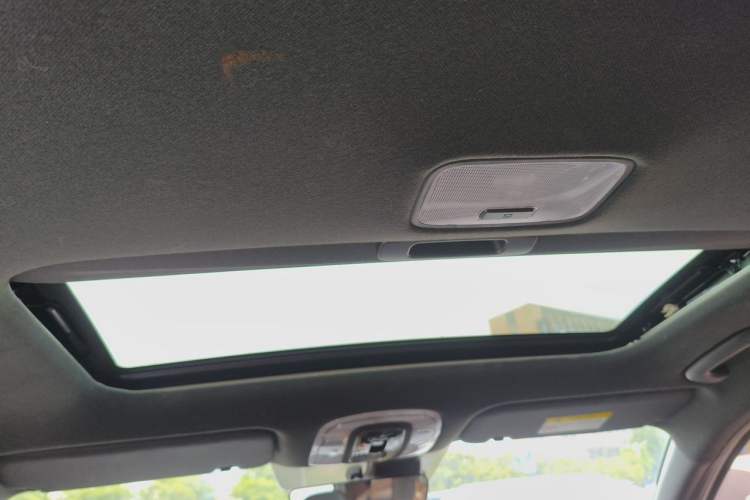 Used Hyundai Elantra 2022 240TGDi DCT LUX Prestige Edition Headliner