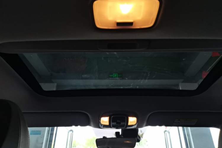Used Hyundai Elantra 2022 1.5L CVT LUX Prestige Edition Headliner