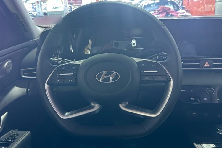 Used Hyundai Elantra 2022 1.5L CVT LUX Prestige Edition Instrument Cluster