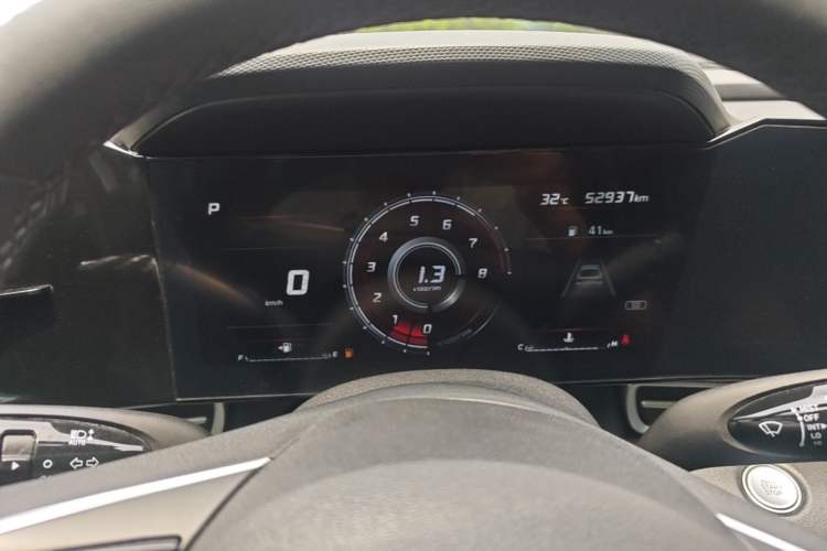 Used Hyundai Elantra 2022 1.5L CVT LUX Prestige Edition Instrument Cluster