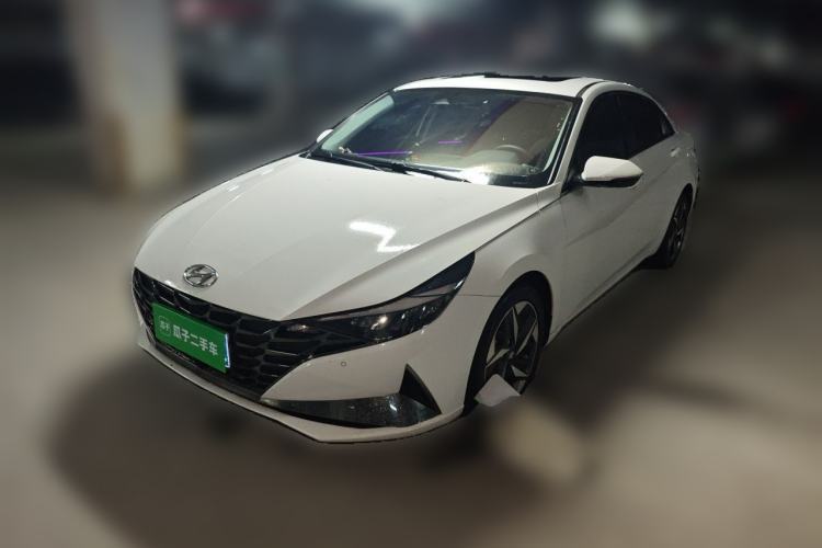 Used Hyundai Elantra 2022 1.5L CVT LUX Prestige Edition Guazi used car, China used car export, Used car for sale, Used cars, Cheapest cars for sale