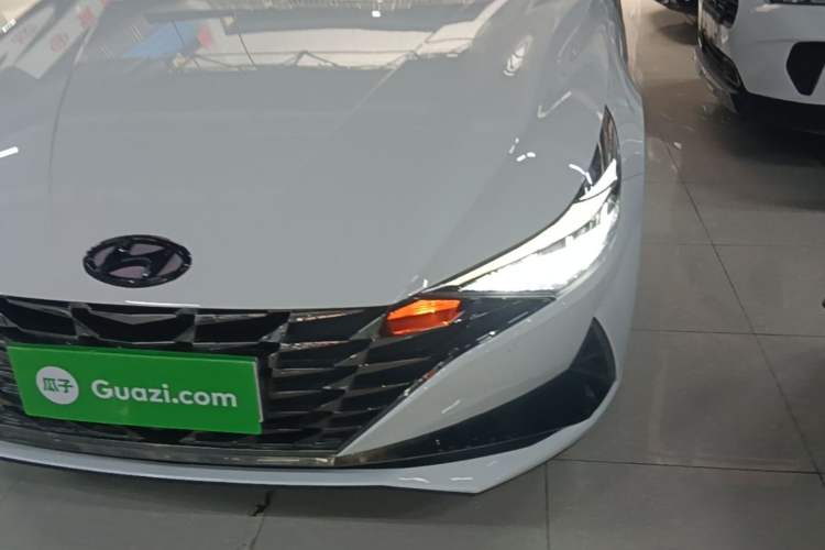 Used Hyundai Elantra 2022 1.5L CVT GLX Elite Edition Left Front Headlight