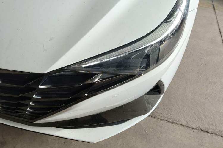 Used Hyundai Elantra 2022 1.5L CVT GLX Elite Edition Left Front Headlight