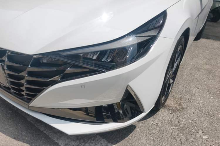 Used Hyundai Elantra 2022 1.5L CVT GLX Elite Edition Left Front Headlight