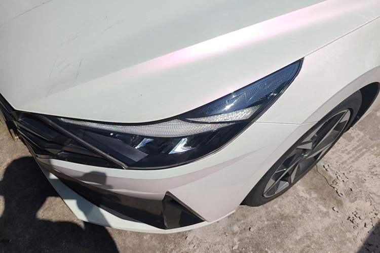 Used Hyundai Elantra 2022 1.5L CVT LUX Prestige Edition Left Front Headlight