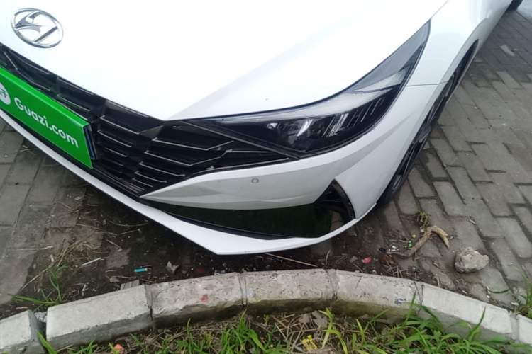 Used Hyundai Elantra 2022 1.5L CVT LUX Prestige Edition Left Front Headlight