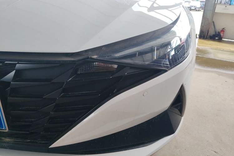 Used Hyundai Elantra 2022 1.5L CVT 20th Anniversary Edition Left Front Headlight