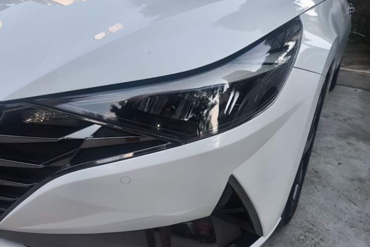 Used Hyundai Elantra 2022 1.5L CVT GLX Elite Edition Left Front Headlight