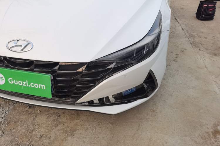 Used Hyundai Elantra 2022 1.5L CVT GLX Elite Edition Left Front Headlight