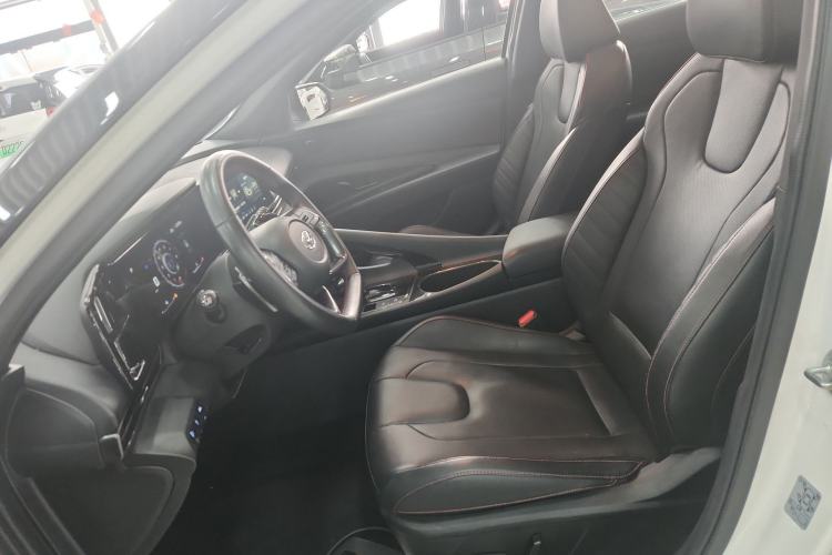 Used Hyundai Elantra 2022 240TGDi DCT LUX Prestige Edition Left Front Seat