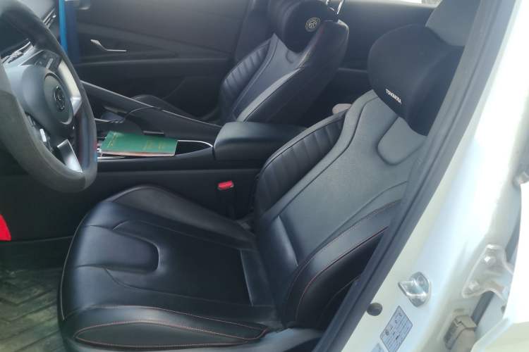 Used Hyundai Elantra 2022 1.5L CVT 20th Anniversary Edition Left Front Seat