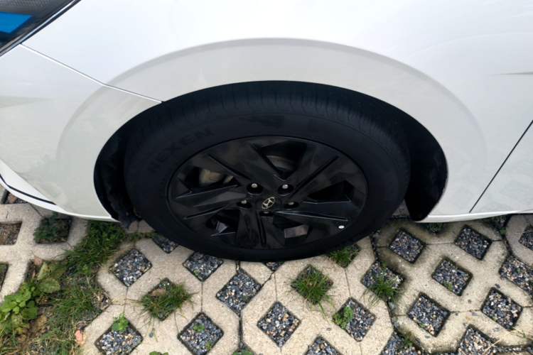 Used Hyundai Elantra 2022 1.5L CVT GLS Leading Edition Left Front Wheel Hub