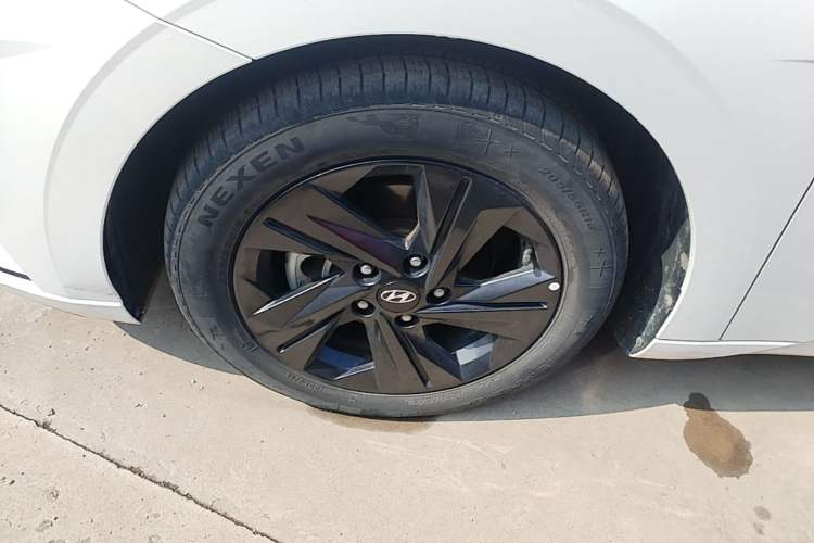 Used Hyundai Elantra 2022 1.5L CVT GLS Leading Edition Left Front Wheel Hub