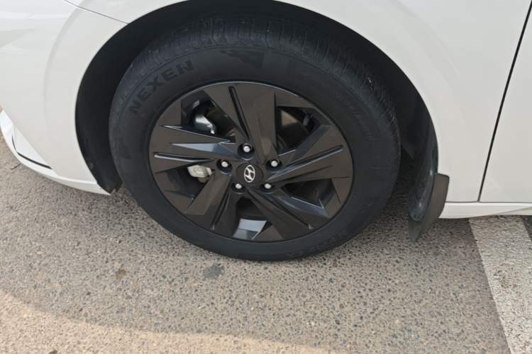 Used Hyundai Elantra 2022 1.5L CVT GLS Leading Edition Left Front Wheel Hub