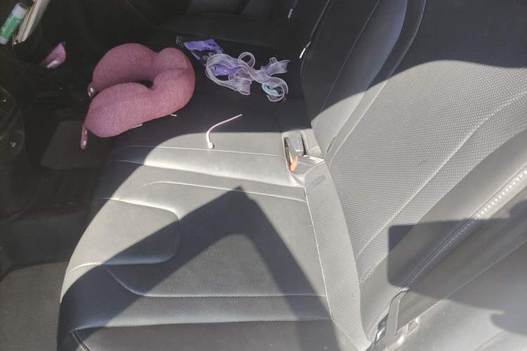 Used Hyundai Elantra 2022 1.5L CVT GLX Elite Edition Left Rear Seat