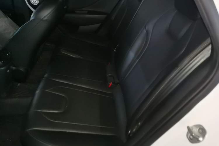 Used Hyundai Elantra 2022 1.5L CVT LUX Prestige Edition Left Rear Seat