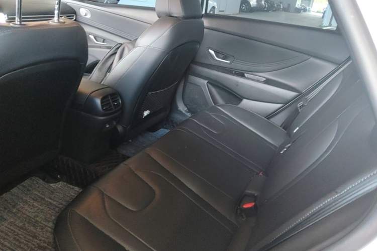 Used Hyundai Elantra 2022 1.5L CVT GLX Elite Edition Left Rear Seat