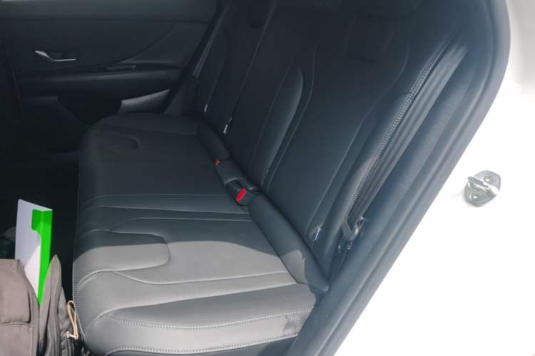 Used Hyundai Elantra 2022 1.5L CVT GLX Elite Edition Left Rear Seat