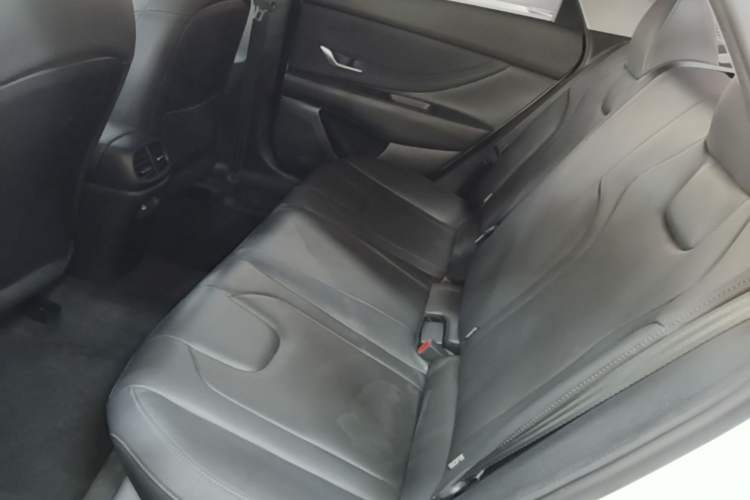 Used Hyundai Elantra 2022 1.5L CVT GLX Elite Edition Left Rear Seat