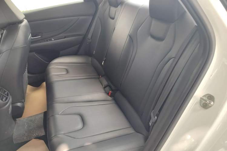 Used Hyundai Elantra 2022 1.5L CVT GLX Elite Edition Left Rear Seat